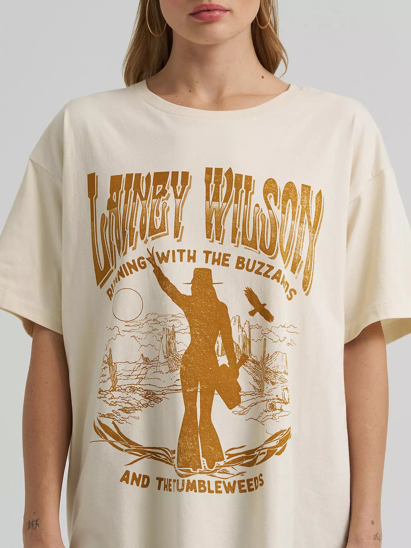 Lainey Wilson x Wrangler Buzzards Oversized Tee