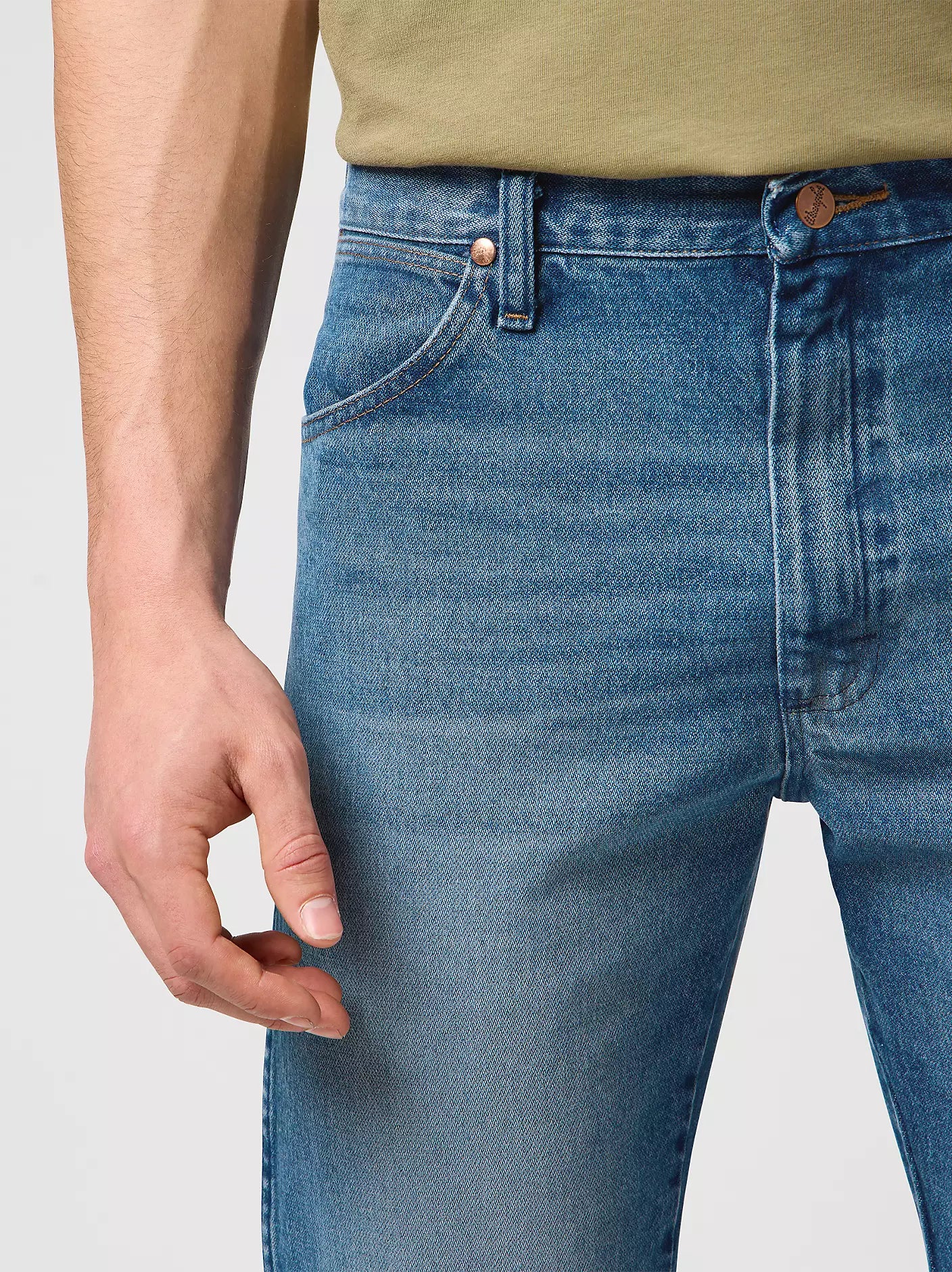 13MWZ Original Cowboy Cut Breeze Hunter Jeans