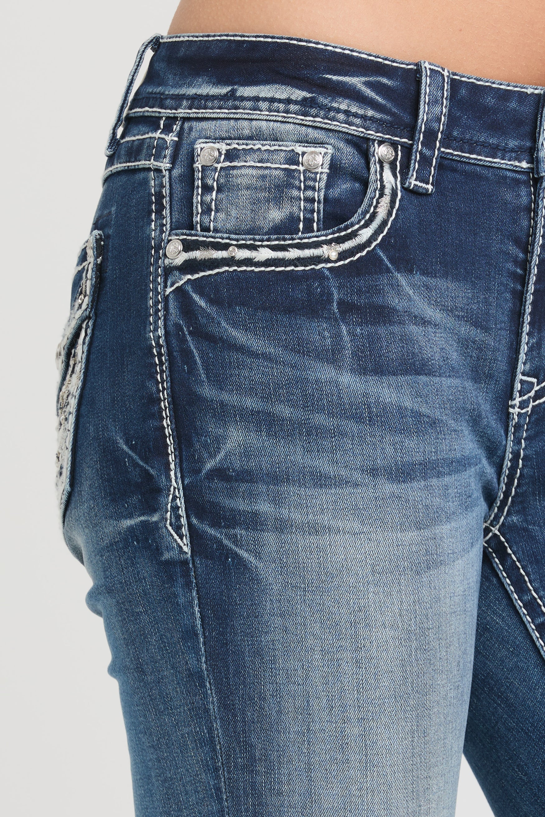 Wing Modify Boot Cut Jeans Grace In La