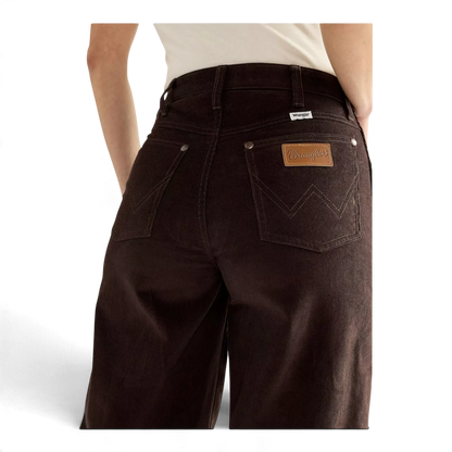 Wrangler Canyon Loose Corduroy Trousers – Chocolate Torte