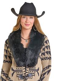 Aztec Sweater Med Avtagbar Fuskpälskrage