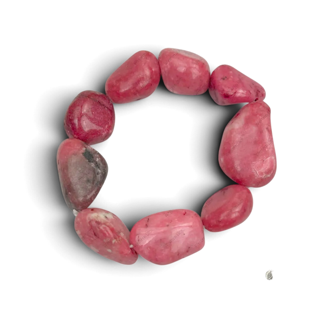 Armband av röda jadestensnuggets