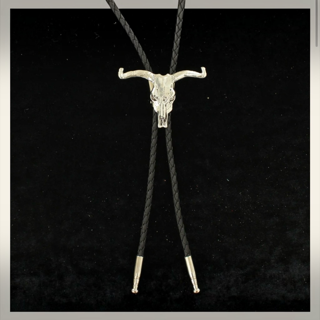 Bolo Tie med Longhorn Skull – Svart/Silver
