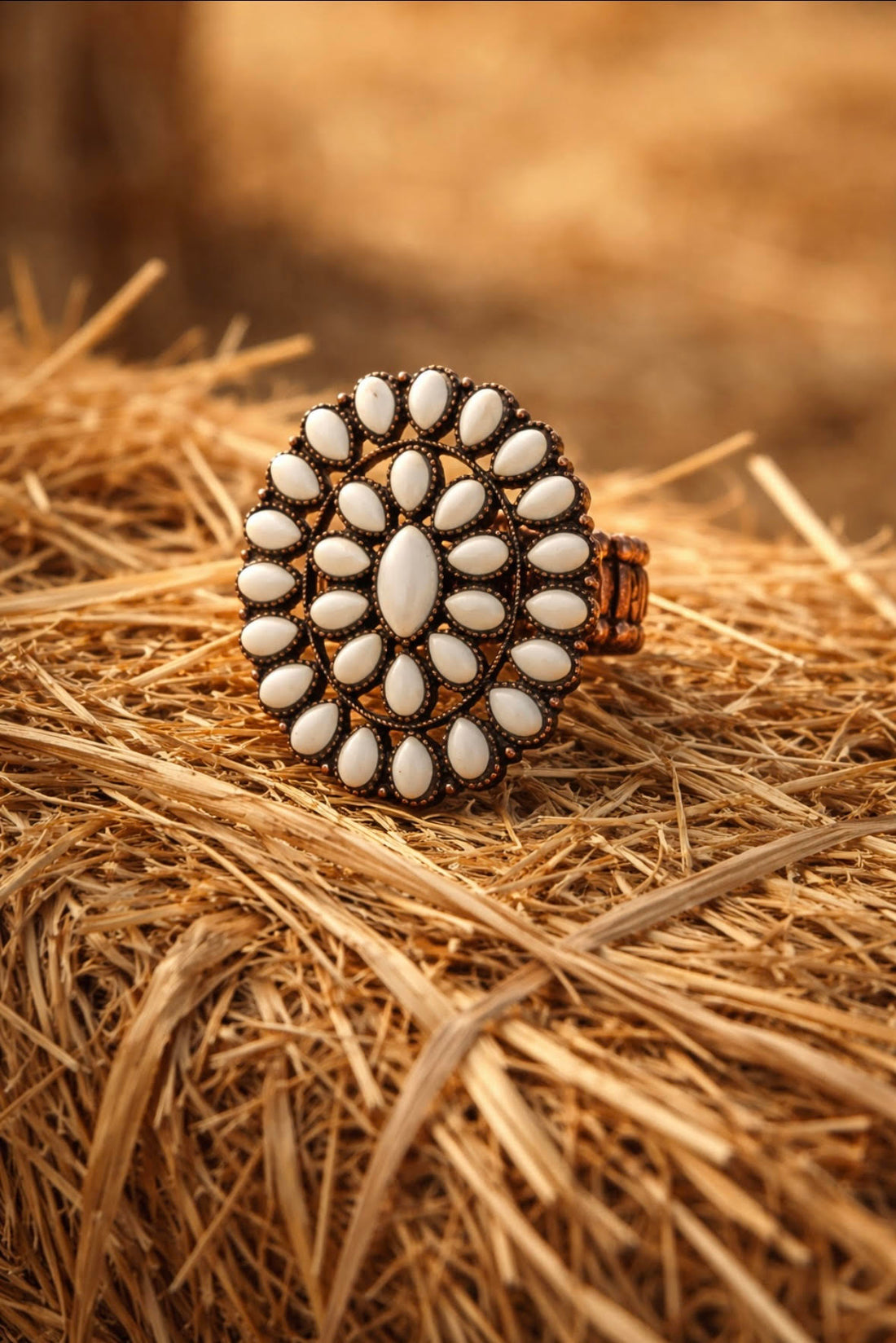 Ring Vit Koppar Concho