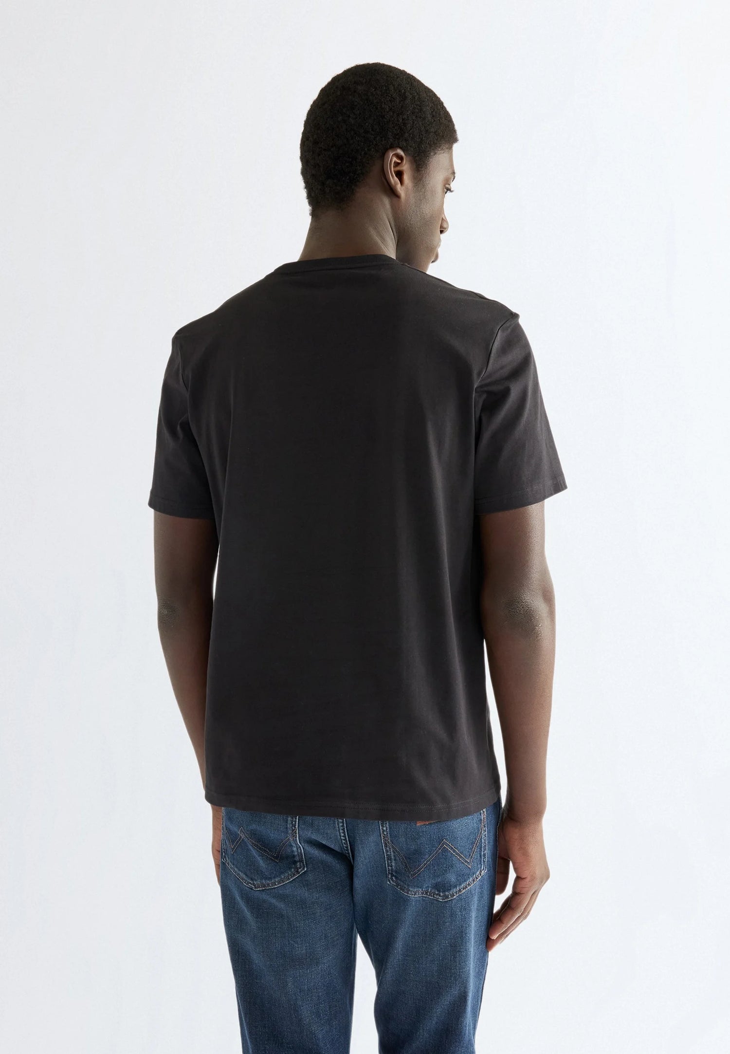 Americana Tee Black Beauty