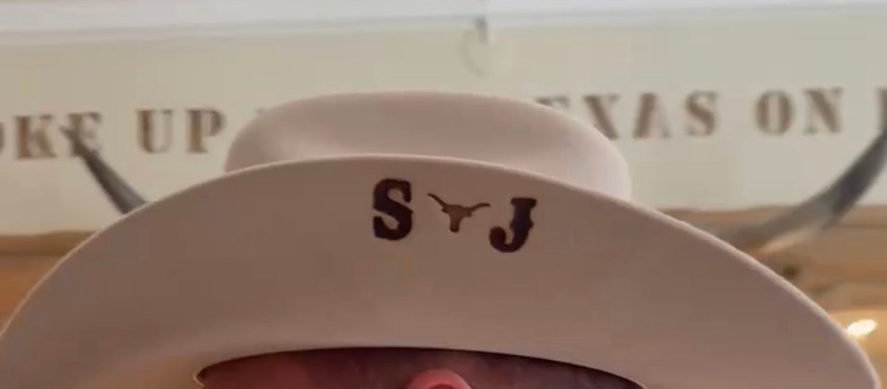 Brand Your Hat – Personlig hattdesign &amp; branding
