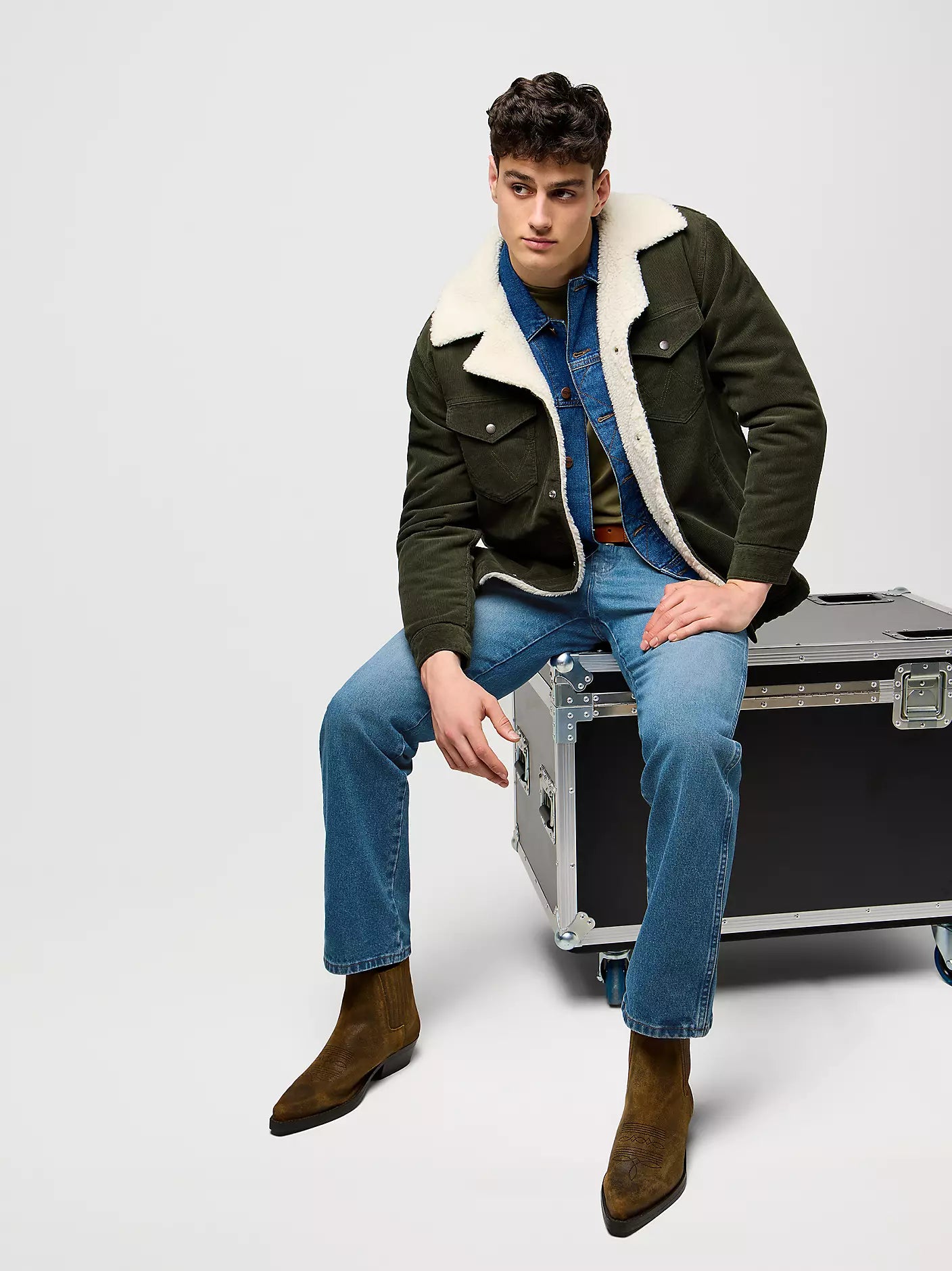 13MWZ Original Cowboy Cut Breeze Hunter Jeans