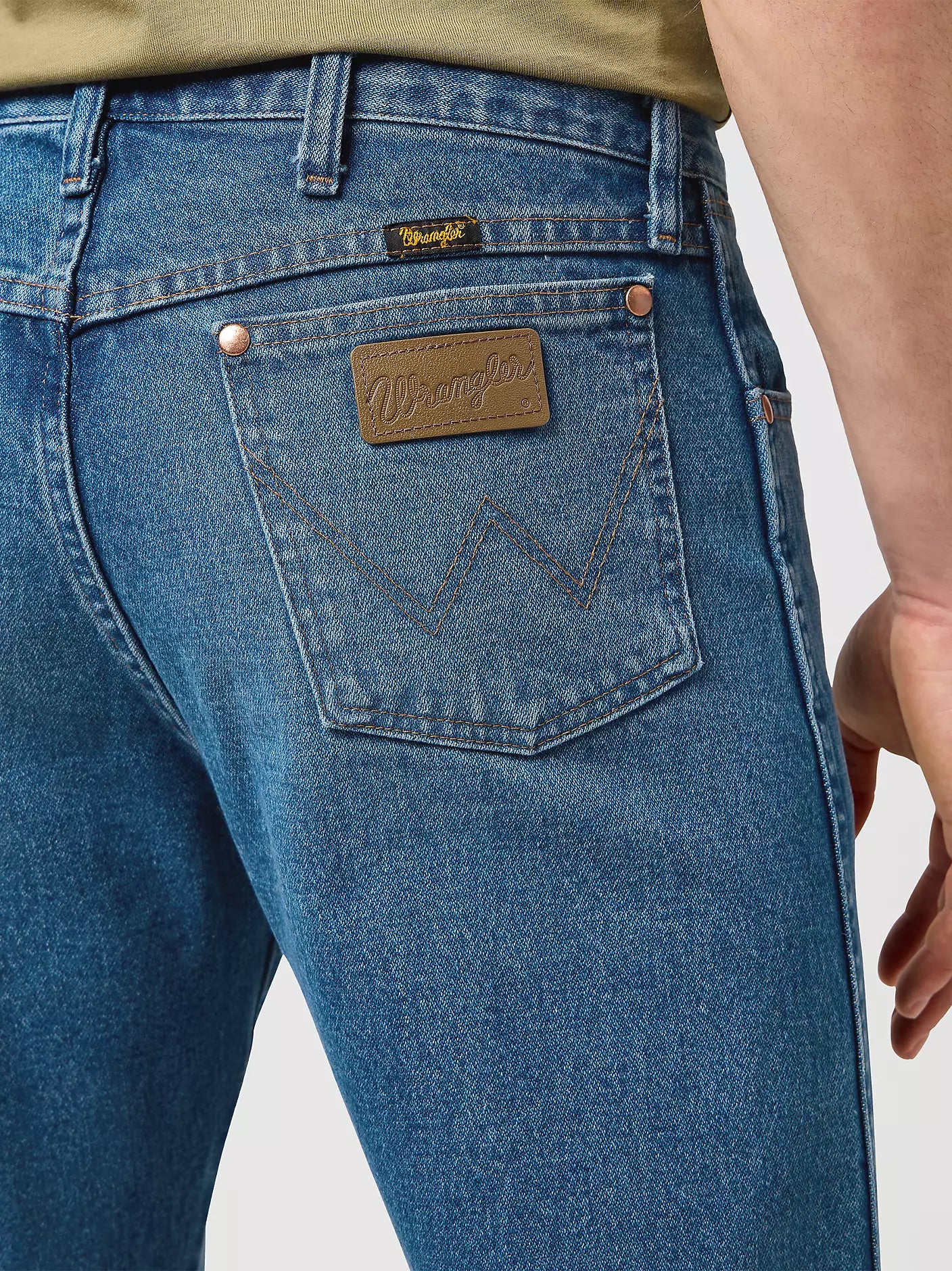 13MWZ Original Cowboy Cut Breeze Hunter Jeans