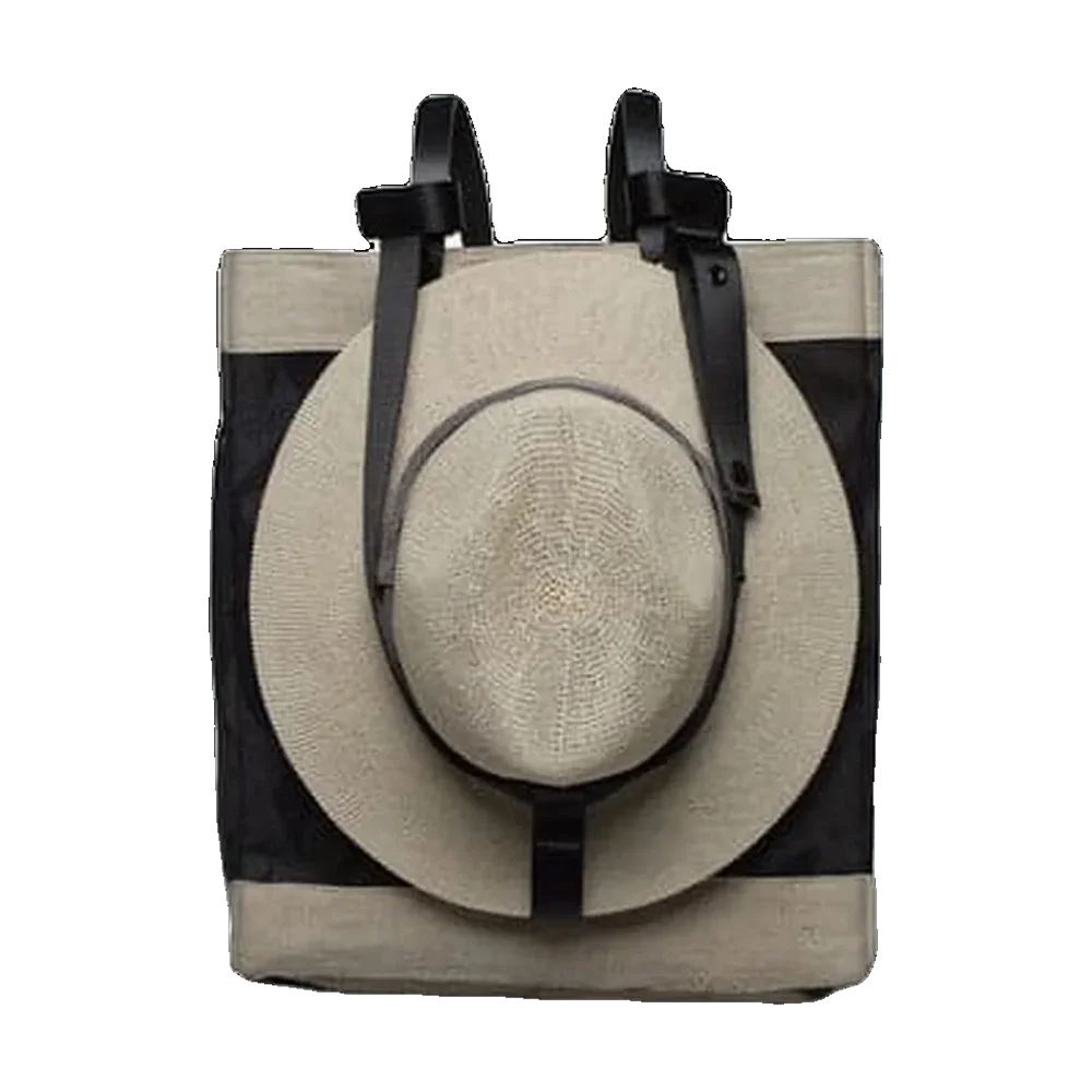 Hattsele Traveler