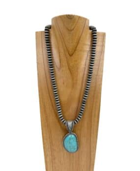 Turkost halsband med stor turkos sten i westernstil